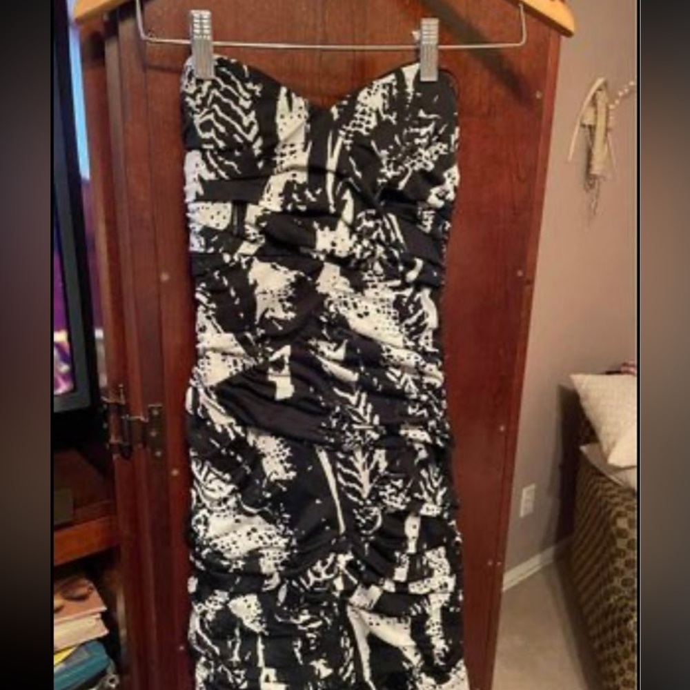 COPY - Arden B strapless cocktail dress